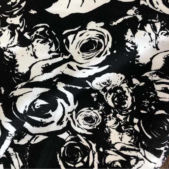 Lied & Taylor Rose Jeans​​​​​ - Picture 2 of 9